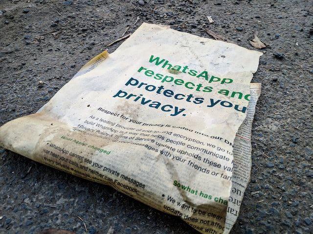 WhatsApp ataca a Apple e Durov, o WhatsApp; Toyota sofre um ataque; e muito mais no resumo de notícias AdGuard