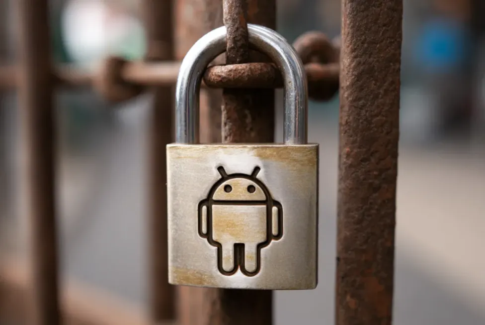 Android 生态装新锁：Google 新规或将限制应用获取渠道