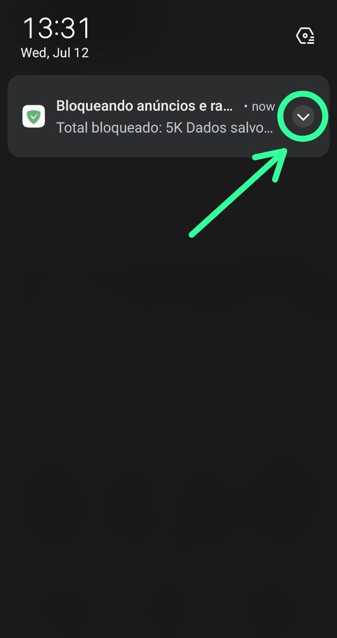 Expanda a notificação do AdGuard na tela de notificações *mobile_border