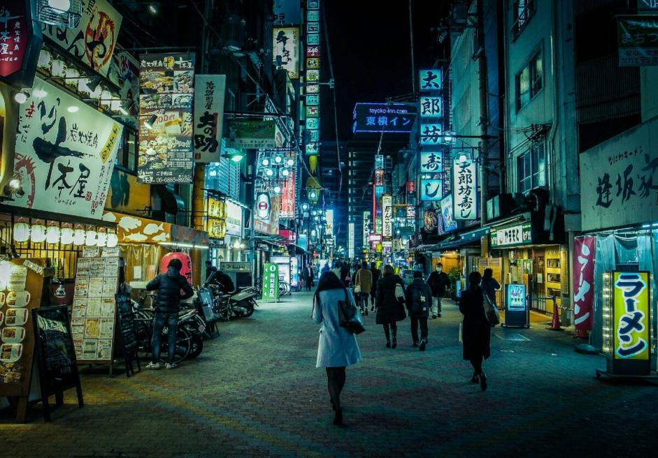不止于过滤列表：基于大语言模型（LLM）的广告拦截新思路